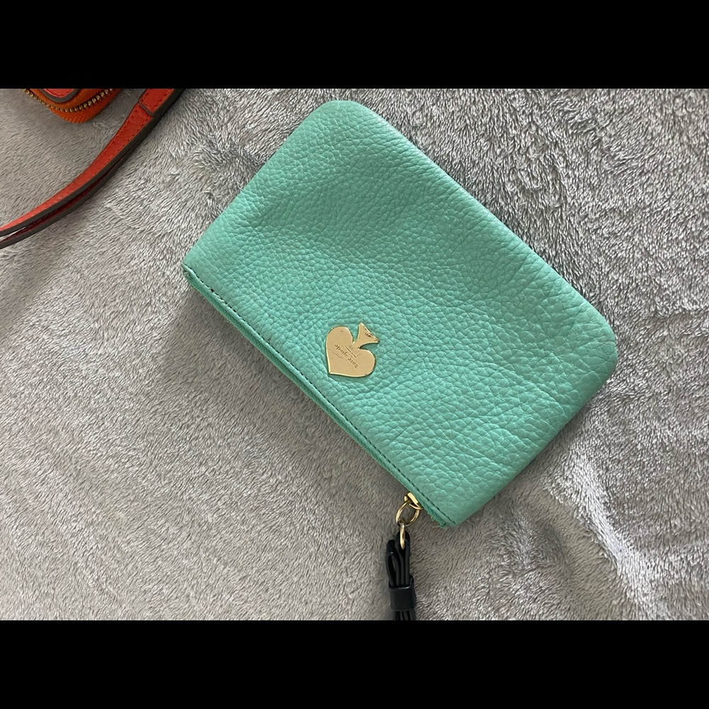 kate spade wristlet